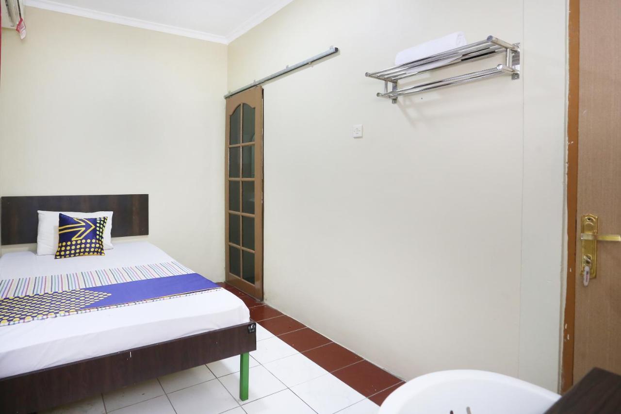 Spot On 2358 Aster Homestay Melati Ngoại thất bức ảnh