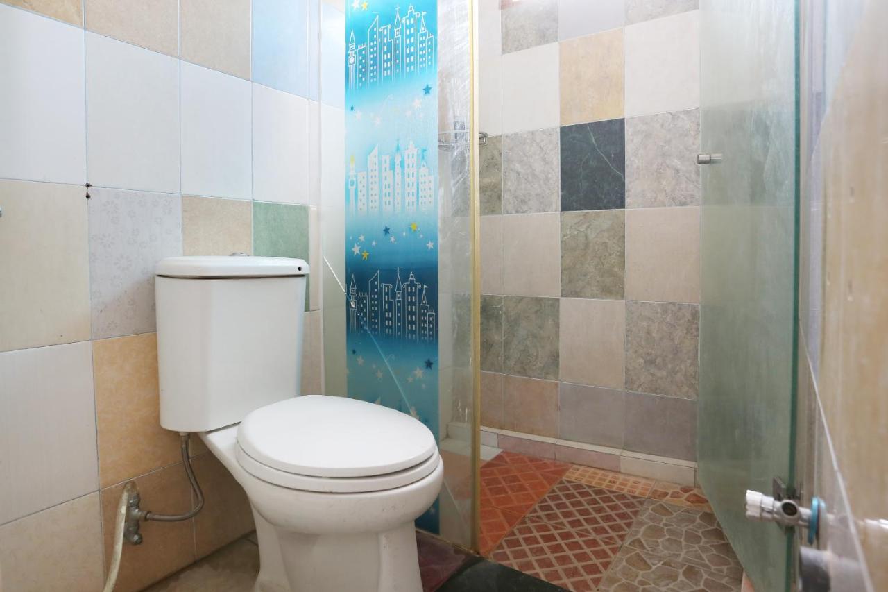 Spot On 2358 Aster Homestay Melati Ngoại thất bức ảnh