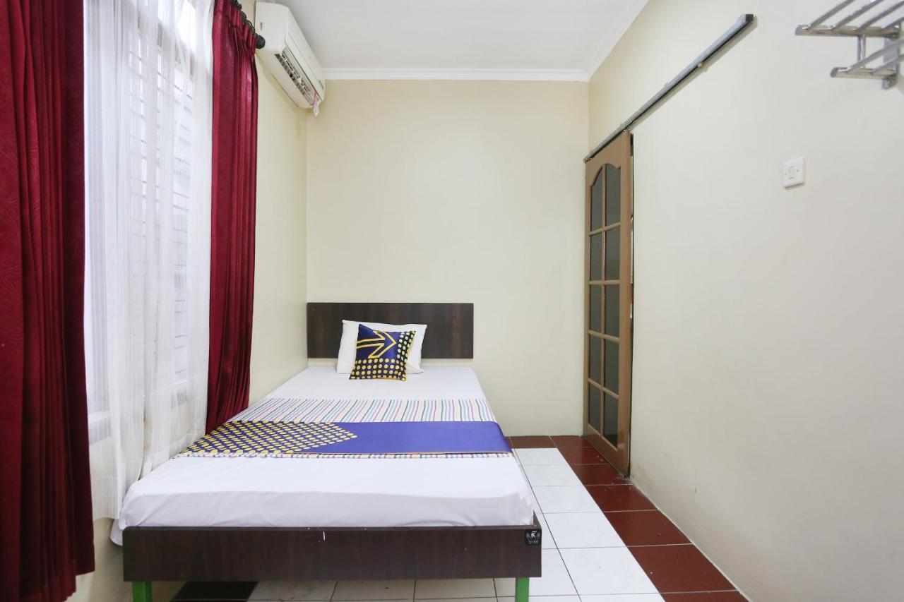 Spot On 2358 Aster Homestay Melati Ngoại thất bức ảnh